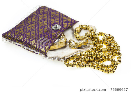Thailand gold jewelry pouch pattern. 76669627