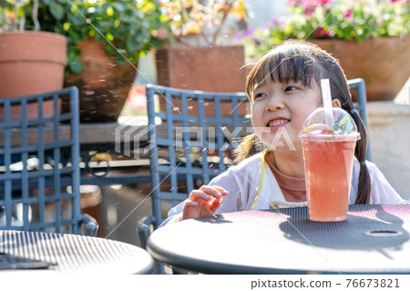 Children's Lifestyle Natural Health Drinks Children's Lifestyle Natural Health Drinks 76673821