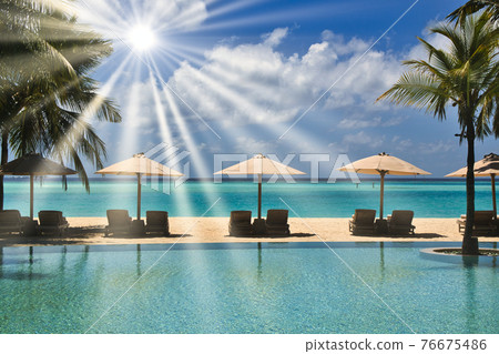 印度洋美麗的珊瑚礁海 印度洋美麗的珊瑚礁海 76675486