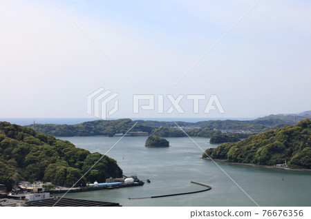 View Urado Bay, Yokohama, and Tosa Bay (Pacific Ocean) from Mt. Godai View Urado Bay, Yokohama, and Tosa Bay (Pacific Ocean) from Mt. Godai 76676356