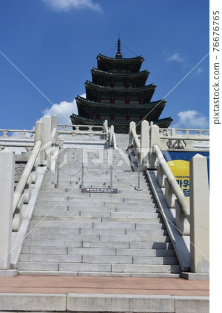 Fifth Pagoda of Kyng-bokkung 76676765
