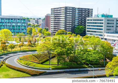 東京多摩中心春天車站前景色 東京多摩中心春天車站前景色 76678491