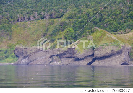 Hokkaido Shiretoko Peninsula Glasses Rock Hokkaido Shiretoko Peninsula Glasses Rock 76680097