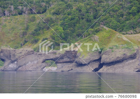Hokkaido Shiretoko Peninsula Glasses Rock Hokkaido Shiretoko Peninsula Glasses Rock 76680098