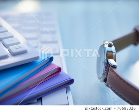 Business image · notebook · keyboard · female 76685326