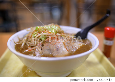 弘前的當地拉麵 76690618