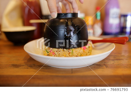 一碗炒飯 76691793