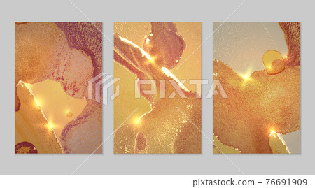 Honey and gold pattern with texture of geode and sparkles Honey and gold pattern with texture of geode and sparkles 76691909