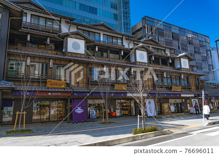神奈川縣小田原站周邊的日本城市景觀 76696011
