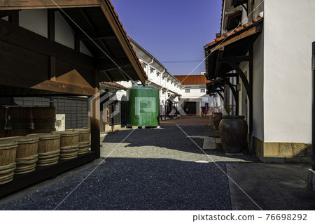 Saijo Sake Brewery Street Kamo Tsurumi Tour Office 廣島縣東廣島市直銷事務所 76698292