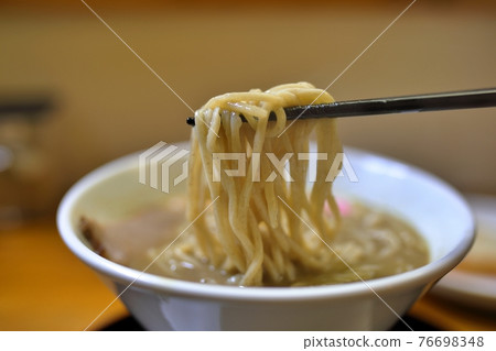 青森的Niboshi拉麵 76698348