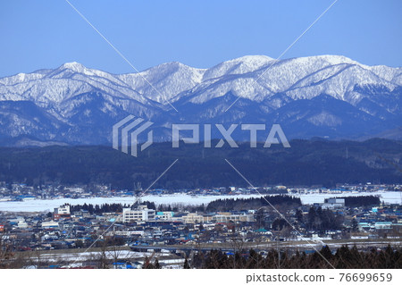 Shirakami Mountains seen from the contact green area around Odate Noshiro Airport 76699659