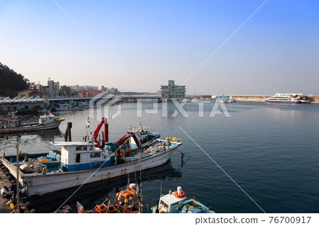 A view of Gangneung Port in Gangwon-do, Korea 76700917