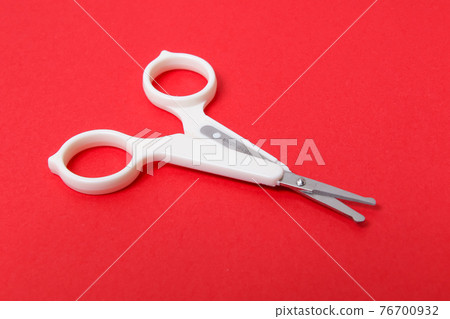 Scissors, beauty, nose hair, nose hair... - Stock Photo [76700932] - PIXTA
