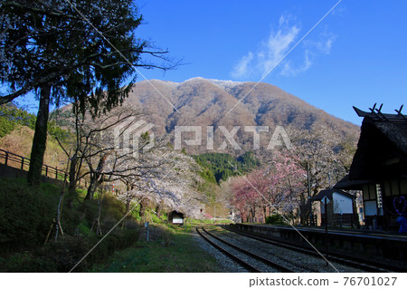 Spring Yunogami hot spring station (Fukushima prefecture · Shimogo-machi) 76701027