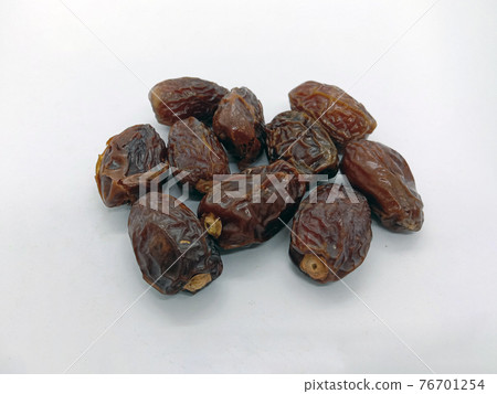 dates stock on white background 76701254