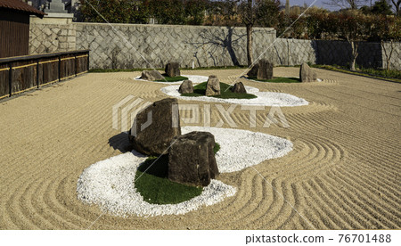 Saijo Sake Brewery Street, Fukujuin Entsuji Temple, Shiranami Karesansui, Higashi-Hiroshima City, Hiroshima Prefecture 76701488