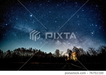 Yatsugatake Nobeyama Radio Observatory 45 meter parabolic antenna and Milky Way Yatsugatake Nobeyama Radio Observatory 45 meter parabolic antenna and Milky Way 76702100