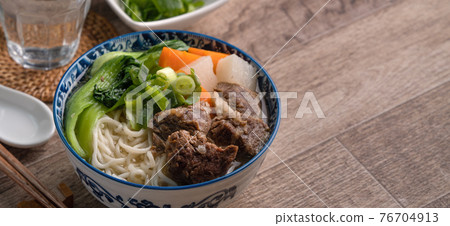 牛肉麵 牛肉 麵 麵條 Beef noodle soup ビーフヌードル 牛肉麵 牛肉 麵 麵條 Beef noodle soup ビーフヌードル 76704913