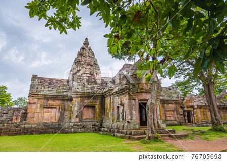 Prasat Hin Phanom Rung, large, located on a high mountain in the middle of a deep forest built in the ancient Khmer period in Buriram, Thailand. 76705698