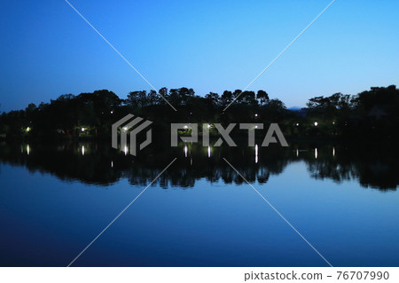 和食池早晨 3 和食池早晨 3 76707990