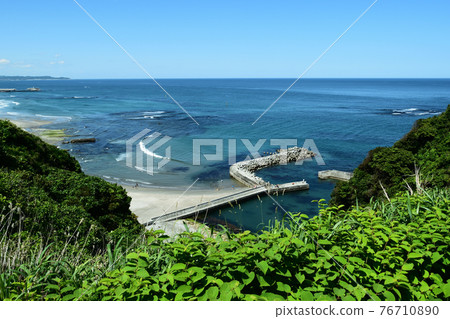 Iwaki City Shioyazaki Coast 76710890