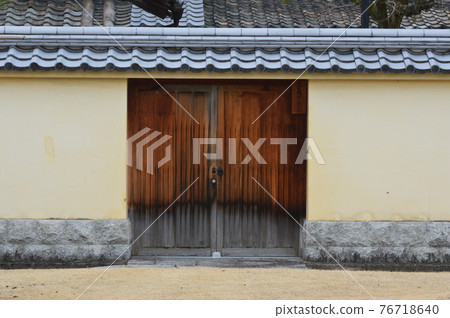 Tsukiji-mochi / Kido (Yakushiji / Nishinokyo-cho, Nara City, Nara Prefecture) 76718640