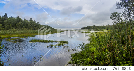 a Luky lake panorama a Luky lake panorama 76718808