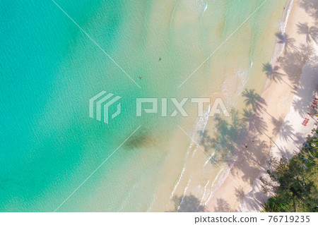 Turquoise sea water white sand beach serenity scene summer vacation 76719235