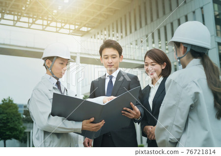 Businessman worker business businesswoman image Businessman worker business businesswoman image 76721814