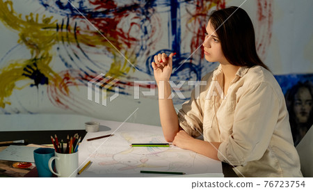 female artist painting school lost inspiration female artist painting school lost inspiration 76723754