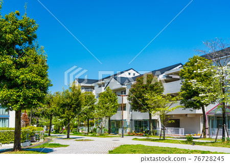 清新清新的綠色長廊,環境優美的住宅區 清新清新的綠色長廊,環境優美的住宅區 76728245