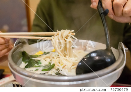 eat tonkotsu ramen eat tonkotsu ramen 76730479