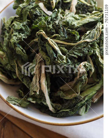 Korean food ingredient Shiraegi, dried radish leaves 76731109