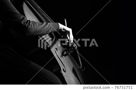 Cellist Cellist 76731751