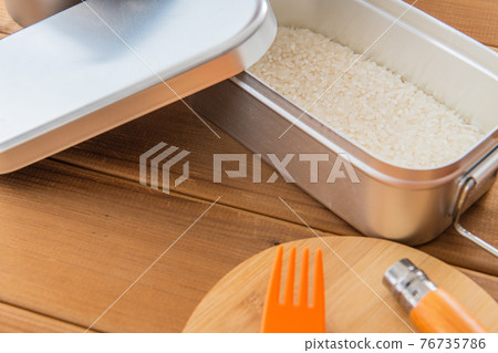 戶外裝備 Mestin Mess 錫圖片素材 76735786