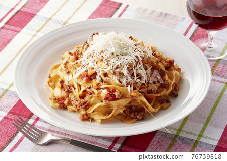 Fitcine Bolognese Ragout alla Bolognese Fitcine Bolognese Ragout alla Bolognese 76739818