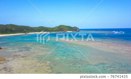 渡嘉敷島海灘的景色 76741435