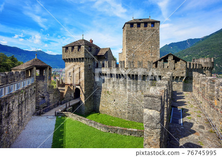 Montebello castel in Bellinzona, Tessin, Switzerland Montebello castel in Bellinzona, Tessin, Switzerland 76745995