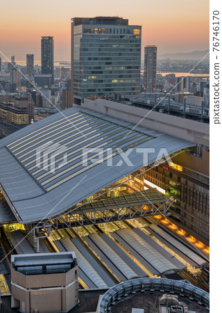 Osaka scenery dusk [view from Umeda to the west] 76746170
