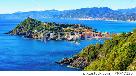 Panoramic view of Sestri Levante, Liguria, Italy Panoramic view of Sestri Levante, Liguria, Italy 76747136