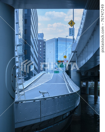 東京大手町首都高速入口 東京大手町首都高速入口 76747249