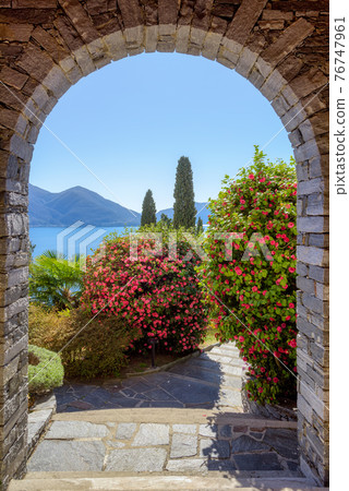 Mediterranean garden on lake Lago Maggiore, Italy 76747961