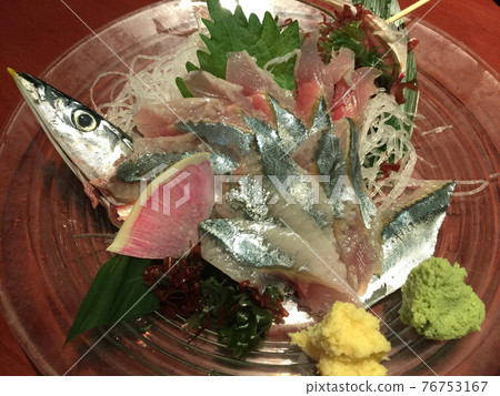 秋刀魚刺身、秋刀魚刺身、秋刀魚刺身 秋刀魚刺身、秋刀魚刺身、秋刀魚刺身 76753167