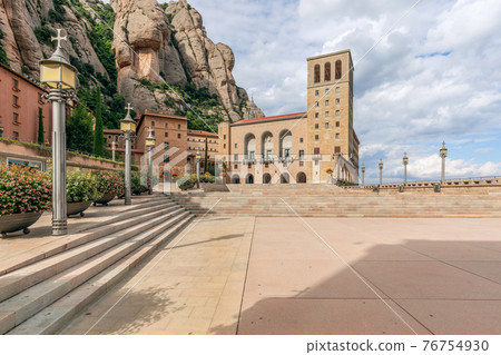 Square in front of the famous monastery Santa Maria de Montserrat Abbey. Catalonia, Spain 76754930
