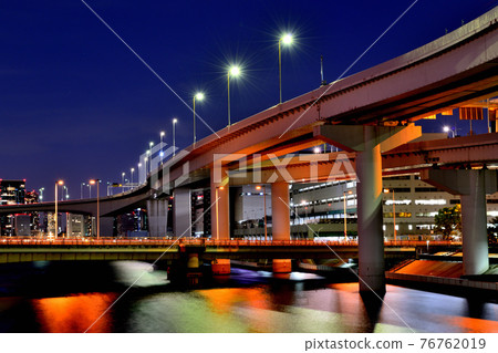 東京都高速公路海灣線有明交匯處夜景 76762019