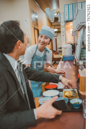 市中心餐廳 76762921