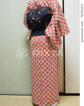 羊毛和服背面 羊毛和服背面 76763817