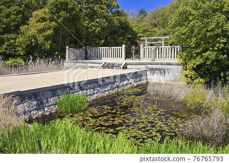 Hishiage Kofunsho (Hirajo Sakagami Ryo, Iwanohime Mikoto) Nara City, Nara Prefecture 76765793