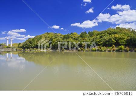 Uwanabe Kofun (Nara City, Nara Prefecture) 76766015